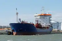 Oil/Chemical tanker na sprzedaż