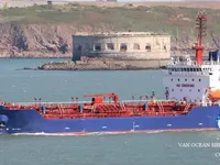 Tankowiec do przewozu ropy/chemikaliów na sprzedaż