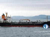 Tankowiec do przewozu ropy/chemikaliów na sprzedaż