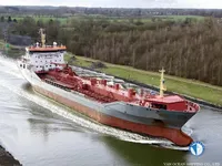 Tankowiec do przewozu ropy/chemikaliów na sprzedaż