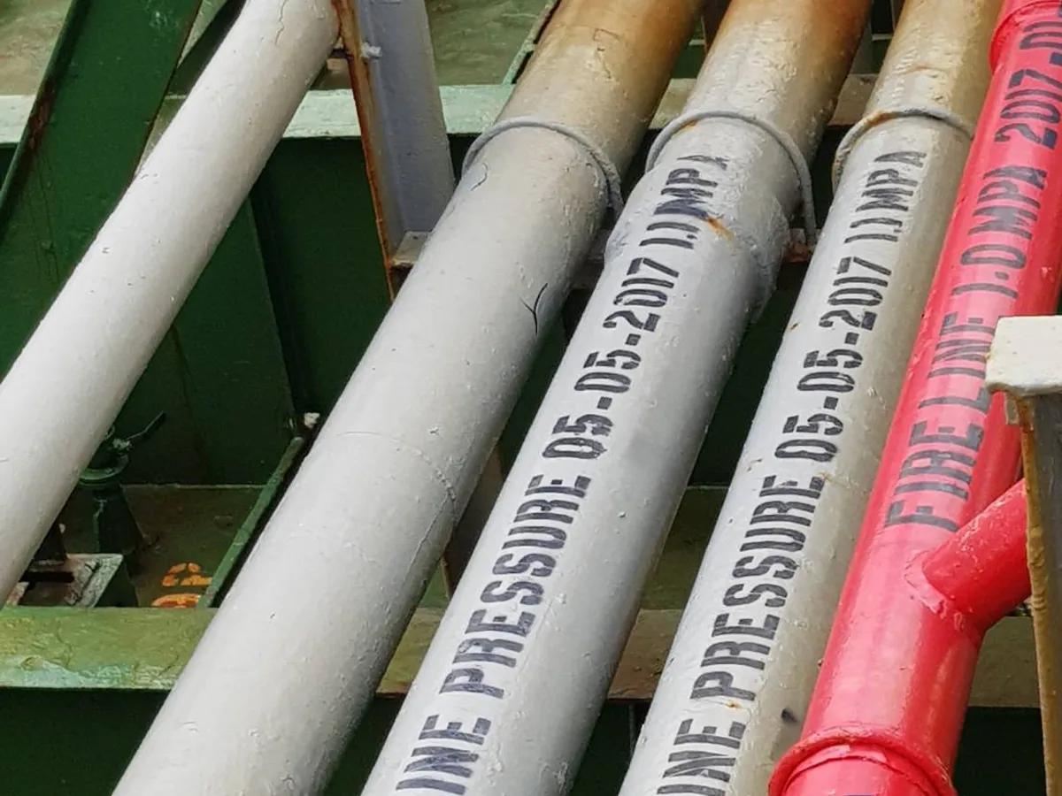 Tankowiec do przewozu ropy/chemikaliów na sprzedaż