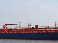 Tankowiec do przewozu ropy/chemikaliów na sprzedaż