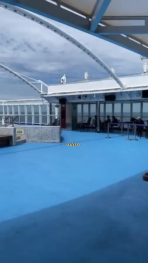 Statek wycieczkowy na sprzedaż