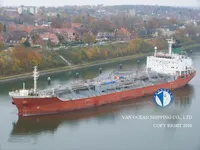 Tankowiec do przewozu ropy/chemikaliów na sprzedaż