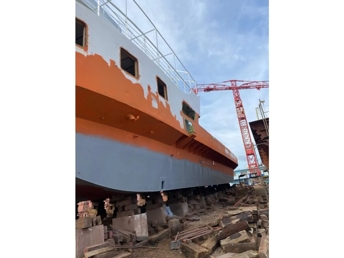 Statek pasażerski na sprzedaż