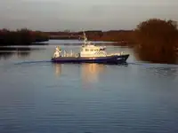Statek badawczy na sprzedaż