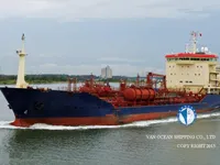 Tankowiec do przewozu ropy/chemikaliów na sprzedaż