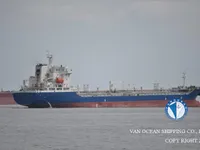 Tankowiec do przewozu ropy/chemikaliów na sprzedaż
