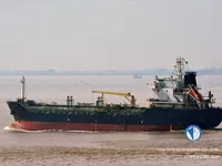 Tankowiec do przewozu ropy/chemikaliów na sprzedaż
