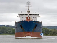 Tankowiec do przewozu ropy/chemikaliów na sprzedaż