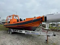Sztywno-powłokowa łódź pontonowa na sprzedaż