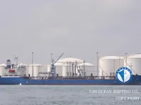 Tankowiec do przewozu ropy/chemikaliów na sprzedaż