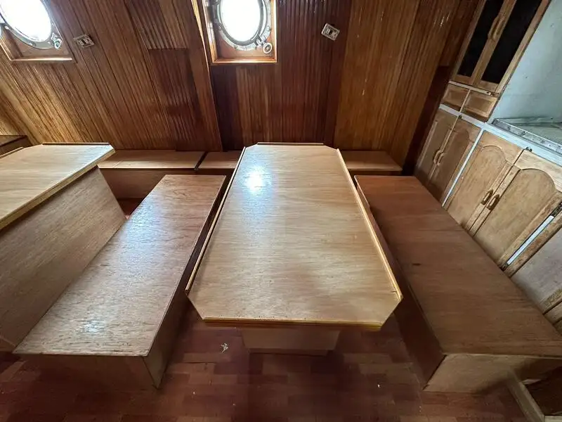Trawler na sprzedaż