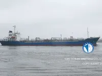 Tankowiec do przewozu ropy/chemikaliów na sprzedaż