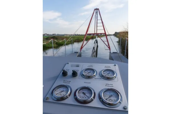 Dredger for sale