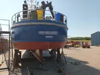 Statek badawczy na sprzedaż