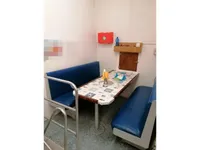 Statek załogowy na sprzedaż