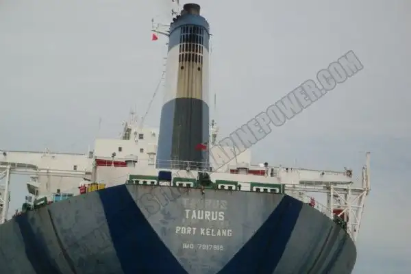 Tankowiec do przewozu ropy/chemikaliów na sprzedaż