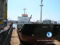 Tankowiec do przewozu ropy/chemikaliów na sprzedaż