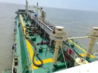 Tankowiec do przewozu ropy/chemikaliów na sprzedaż