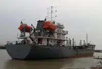 Tankowiec do przewozu ropy/chemikaliów na sprzedaż