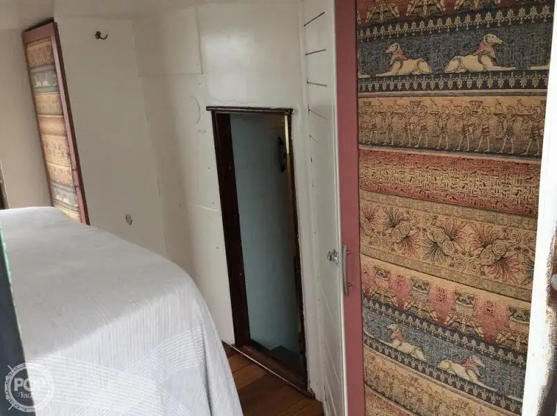 Holownik na sprzedaż