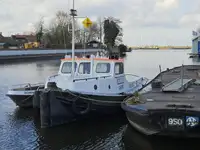 Łódź holownicza na sprzedaż