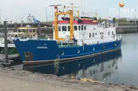Pływający hotel na sprzedaż