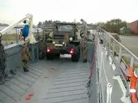 Statek desantowy, czołgowy na sprzedaż