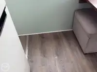 Holownik na sprzedaż