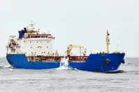 Oil/Chemical tanker na sprzedaż