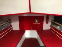 Łódź pilotująca na sprzedaż