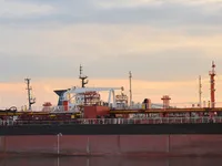 Tankowiec do przewozu ropy/chemikaliów na sprzedaż