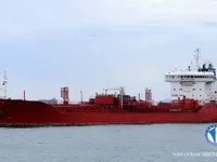 Tankowiec do przewozu ropy/chemikaliów na sprzedaż