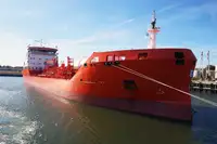 Oil/Chemical tanker na sprzedaż