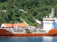 Tankowiec do przewozu ropy/chemikaliów na sprzedaż