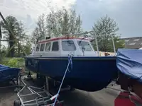 Łódź patrolowa na sprzedaż