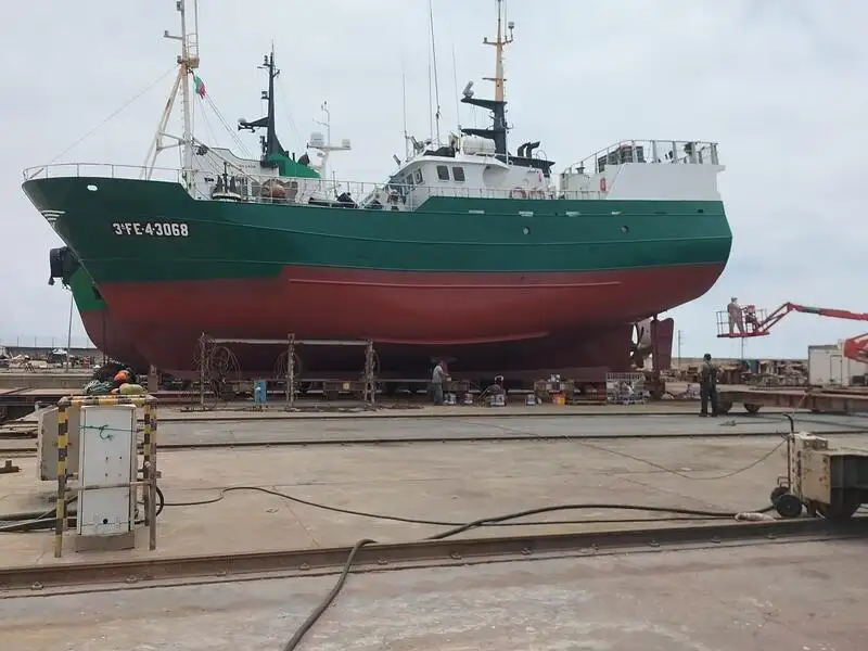 Trawler na sprzedaż