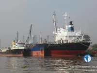 Tankowiec do przewozu ropy/chemikaliów na sprzedaż