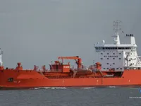 Tankowiec do przewozu ropy/chemikaliów na sprzedaż