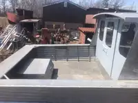 Statki robocze na sprzedaż
