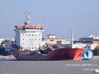 Tankowiec do przewozu ropy/chemikaliów na sprzedaż