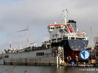 Tankowiec do przewozu ropy/chemikaliów na sprzedaż