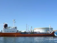 Tankowiec do przewozu ropy/chemikaliów na sprzedaż