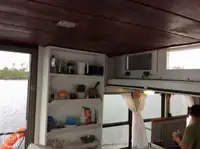 Holownik na sprzedaż