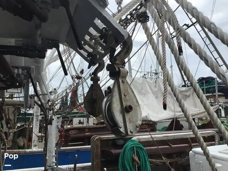 Trawler na sprzedaż