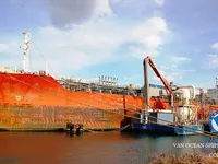 Tankowiec do przewozu ropy/chemikaliów na sprzedaż