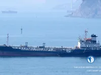 Tankowiec do przewozu ropy/chemikaliów na sprzedaż
