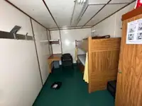 Holownik na sprzedaż
