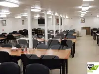 Statek kontenerowy na sprzedaż